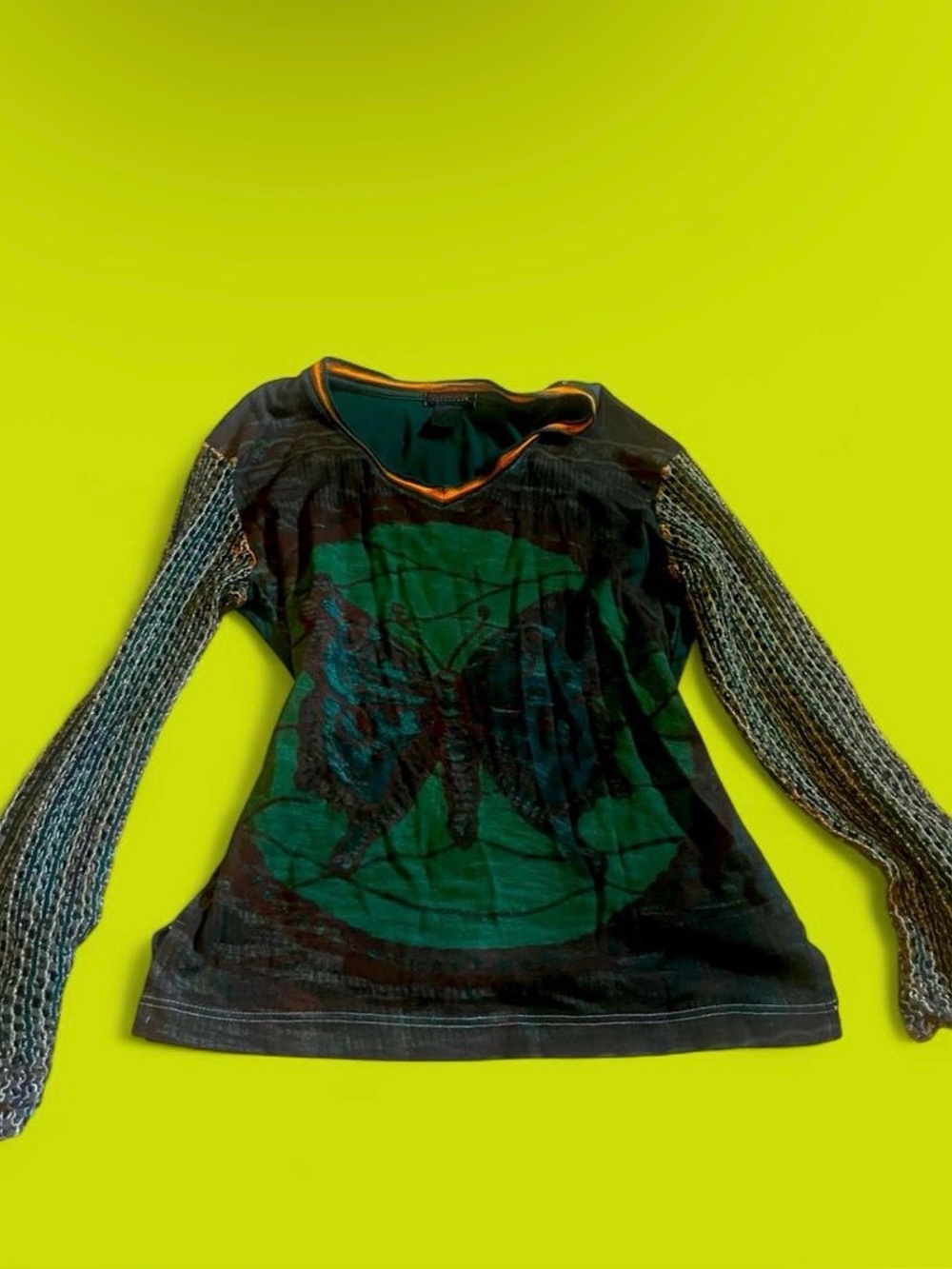 Vintage Y2k RaRe Custo Barcelona Butterfly Crochet sleeves Graphic tee Pop art L